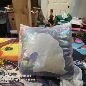 🦄 Justice Unicorn Decorative Pillow
